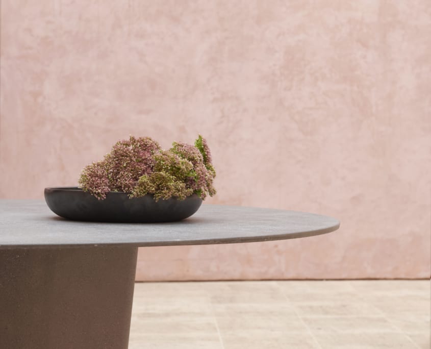 Tao dining table _homa Coustellet