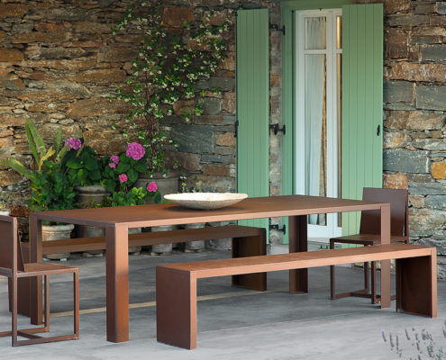table big irony outdoor