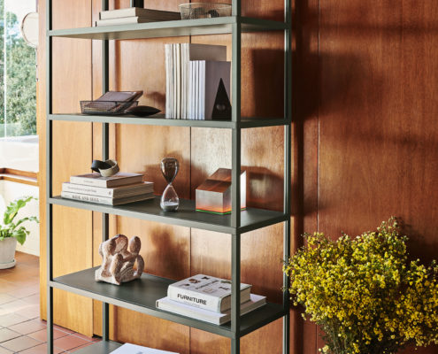 New Order Shelving System army green_Splash Vase Roll Neck coffee and white