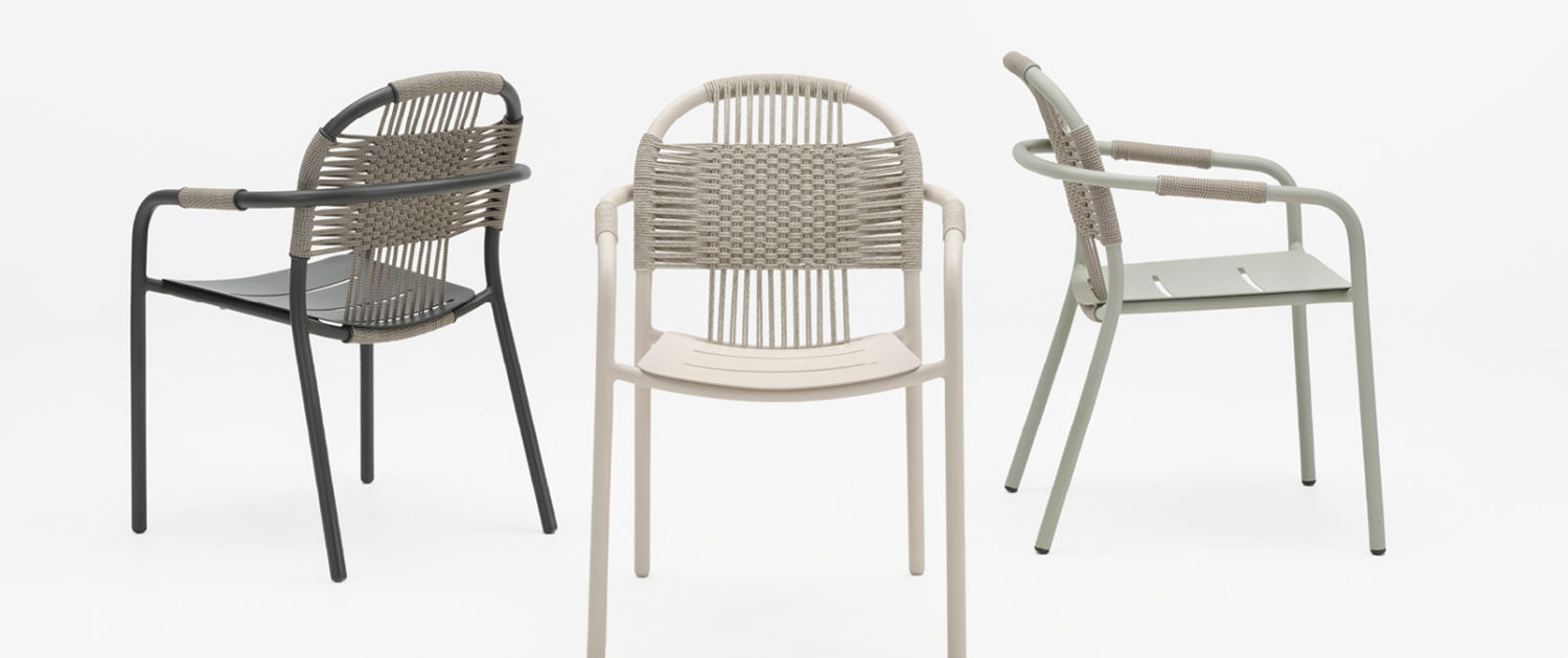 fauteuil repas_cleo_sheppard_empilable
